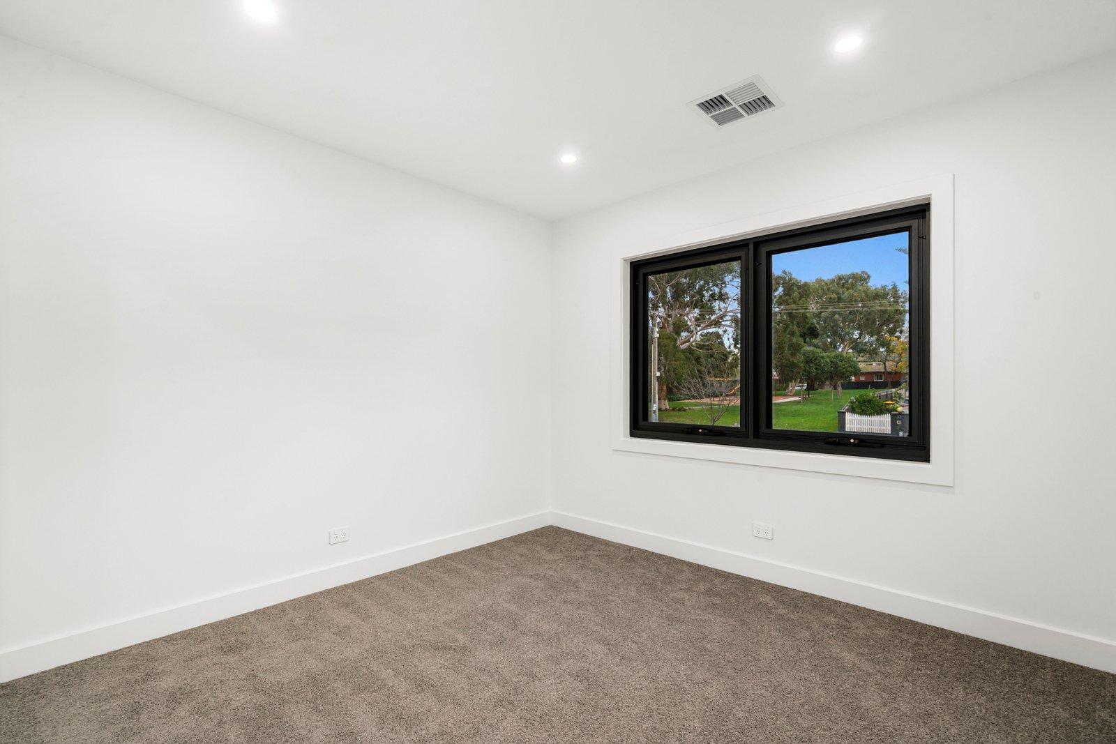 38 Strabane Avenue, Mont Albert North, 3129