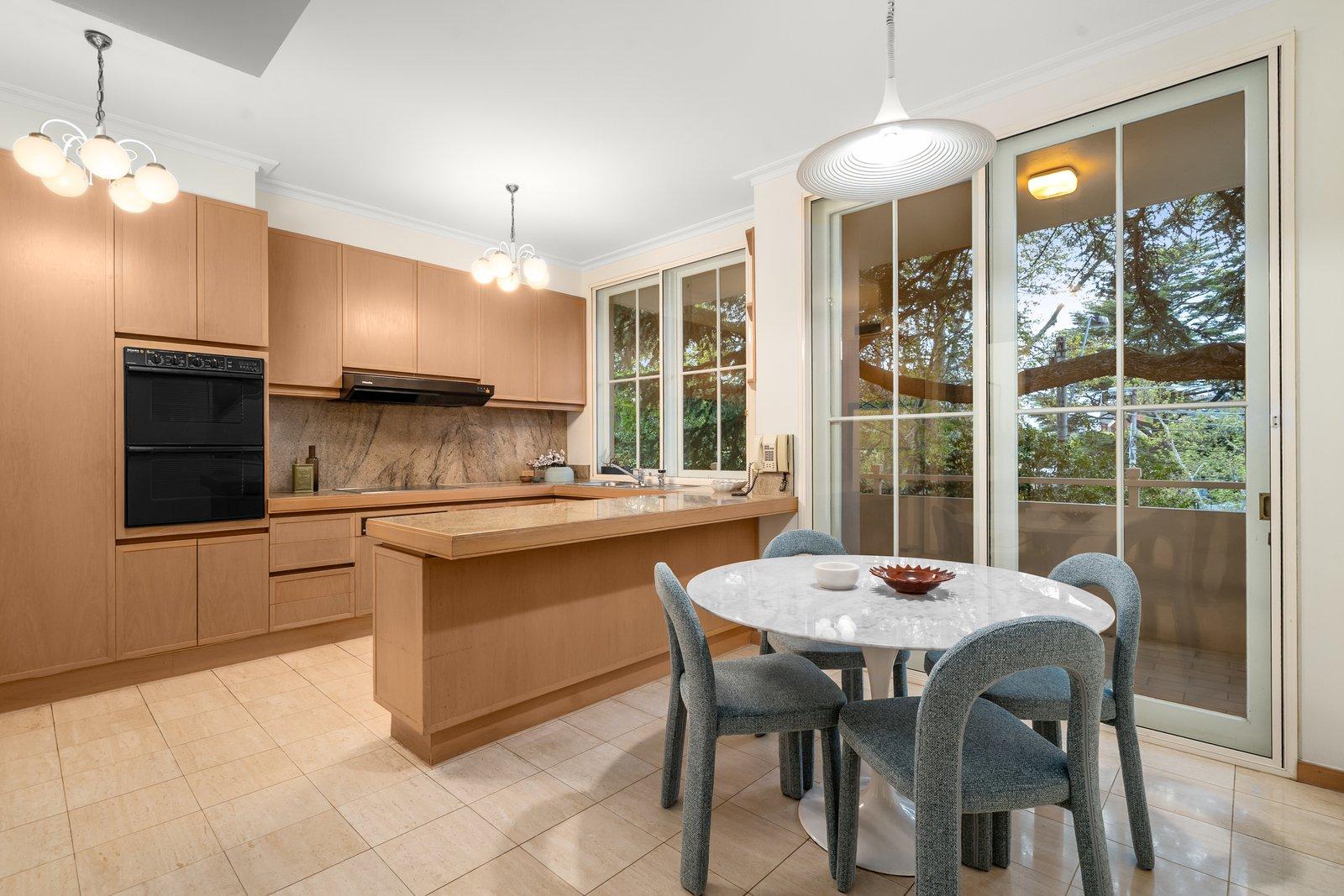 3/85 Irving Road, Toorak, 3142