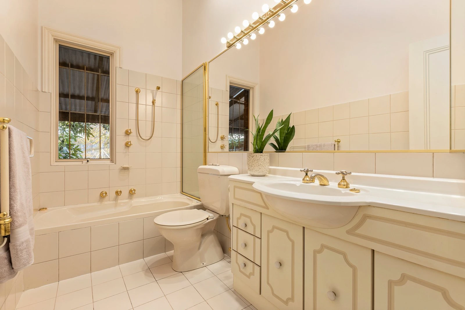 39 Grove Road, Hawthorn, 3122