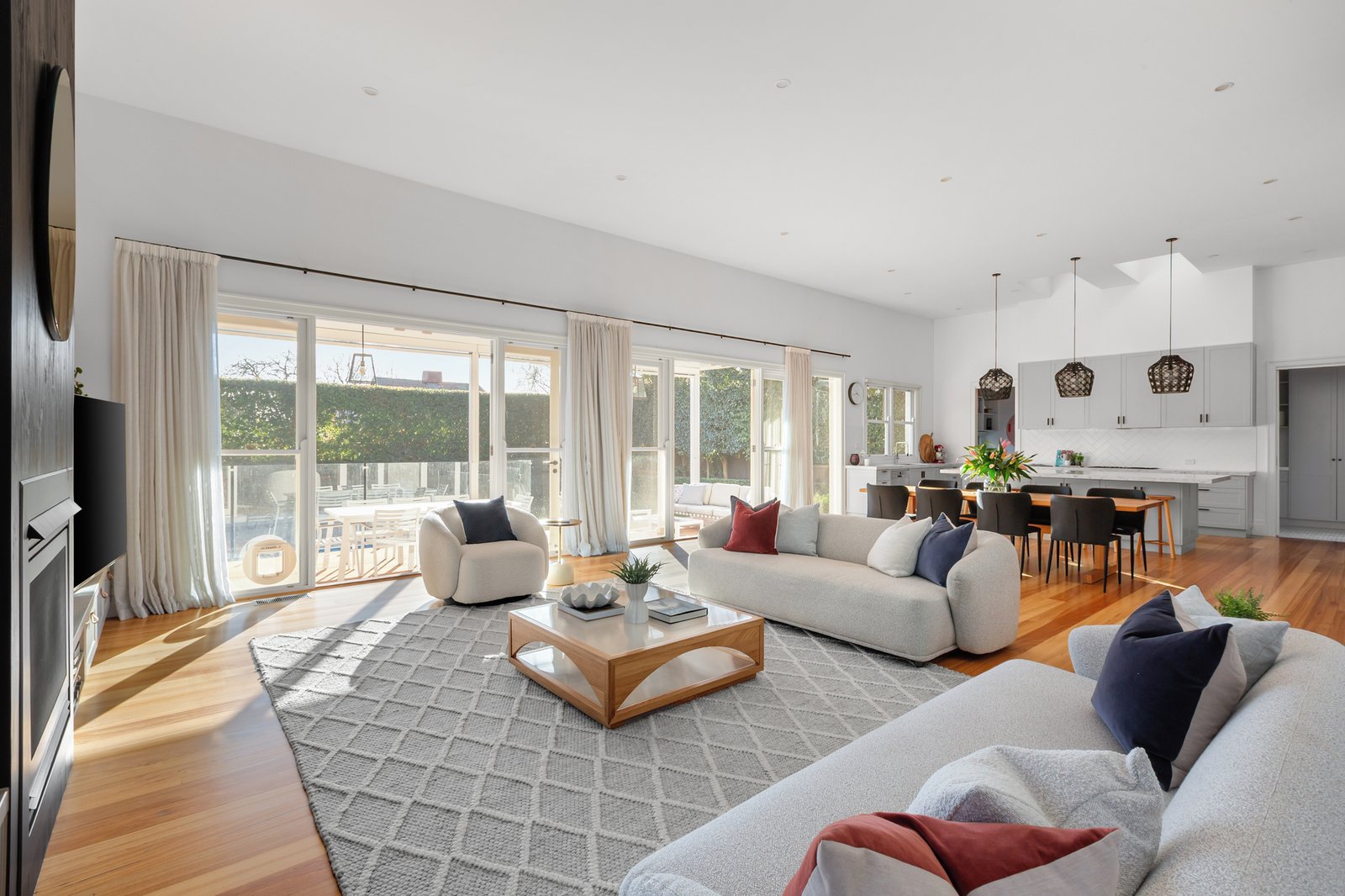 39 Ramsay Avenue, Kew East, 3102