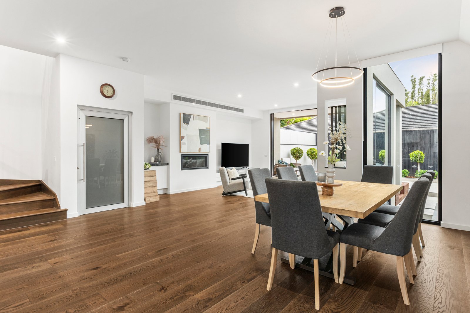 3B Carrington Grove, Brighton East, 3187