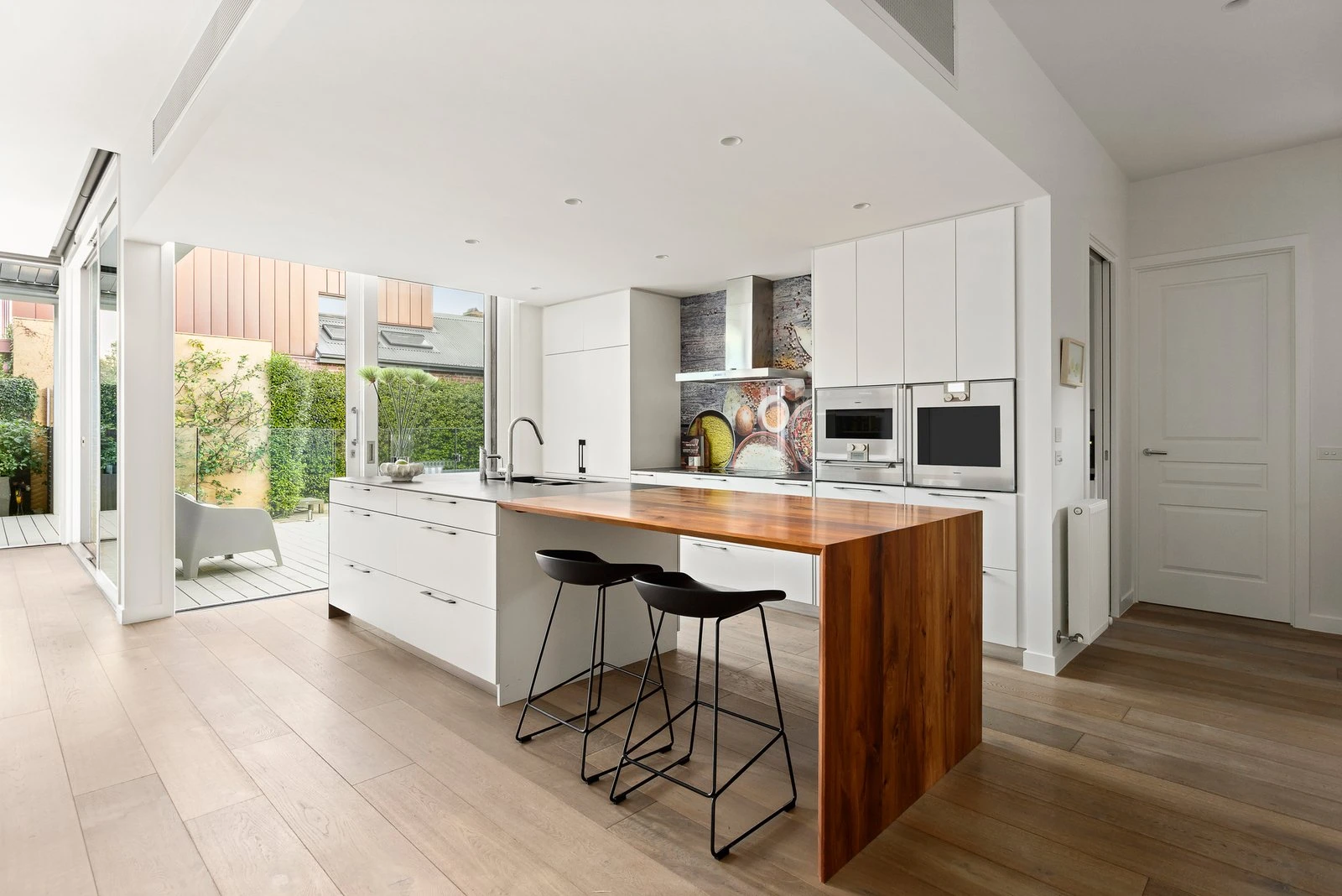 4 Belmont Avenue, Kew, 3101