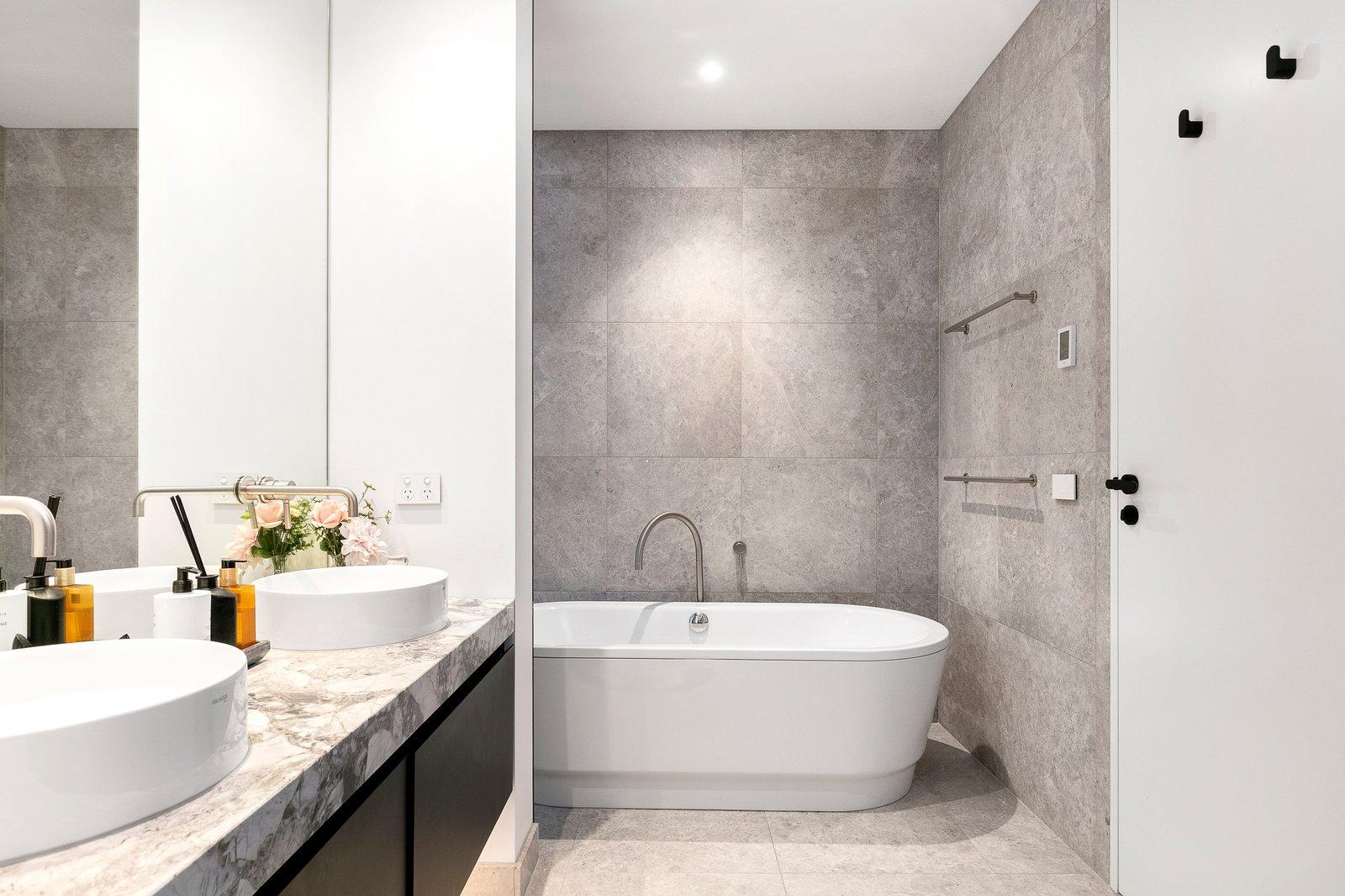 4 Dunlop Avenue, Kew, 3101