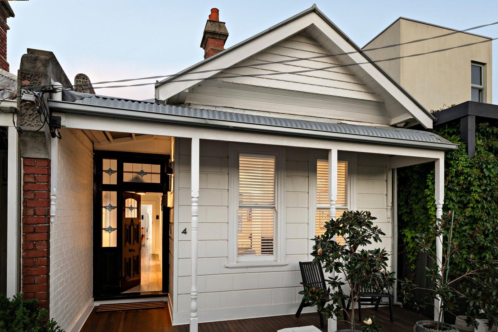 4 Esplanade Place, Port Melbourne, 3207