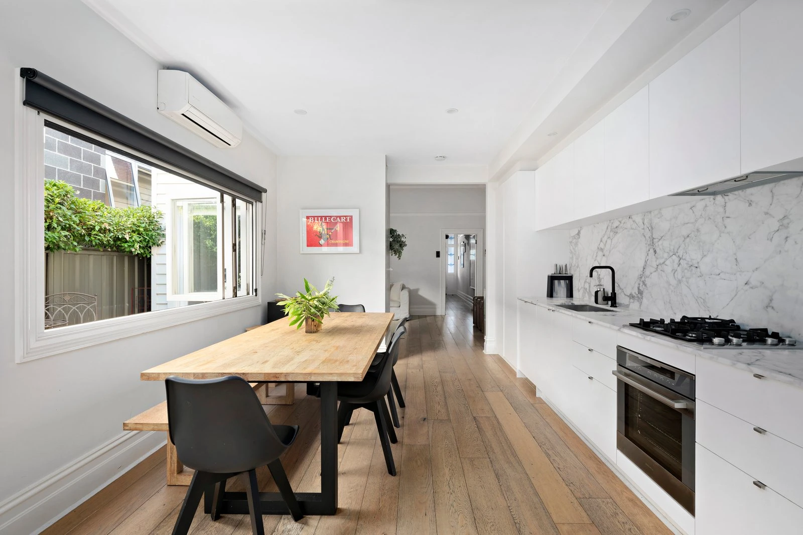 4 Esplanade Place, Port Melbourne, 3207