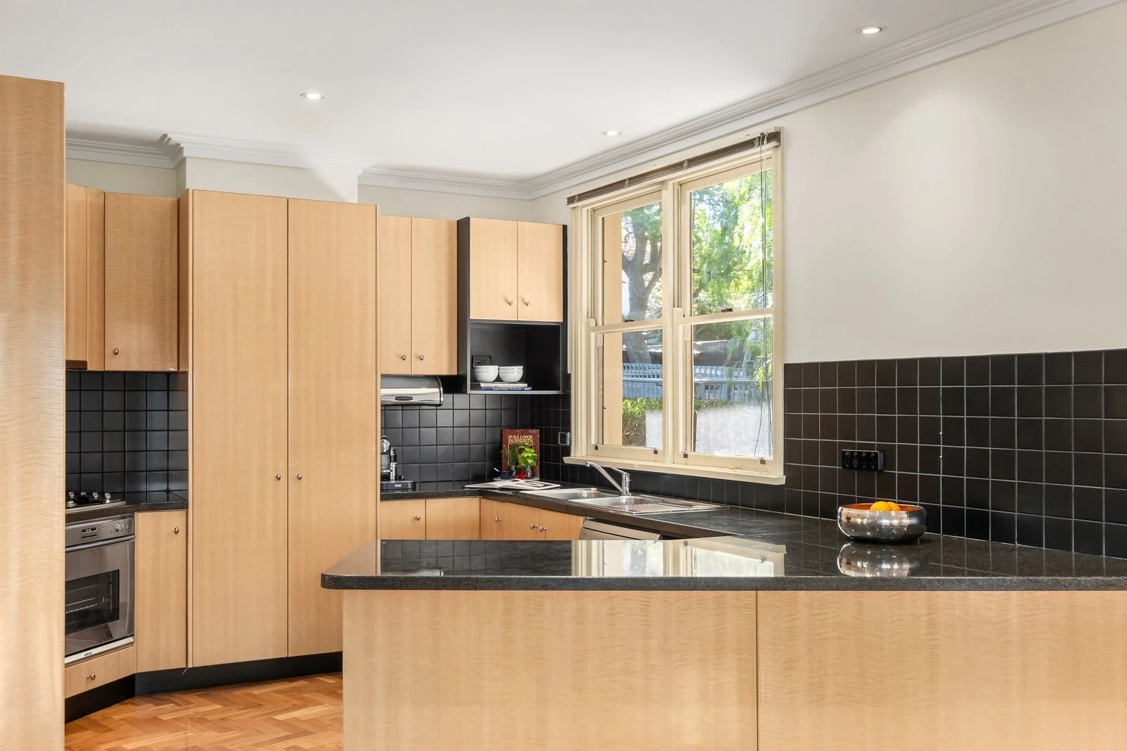 4 Kemsley Court, Hawthorn East, 3123