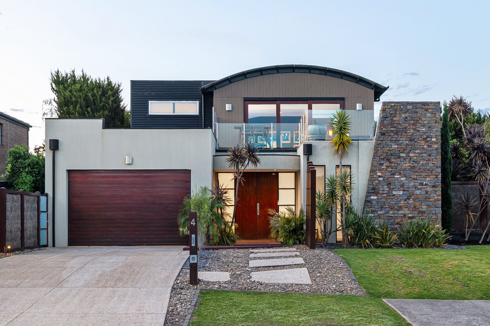 4 Lakeview Grove, Mornington, 3931