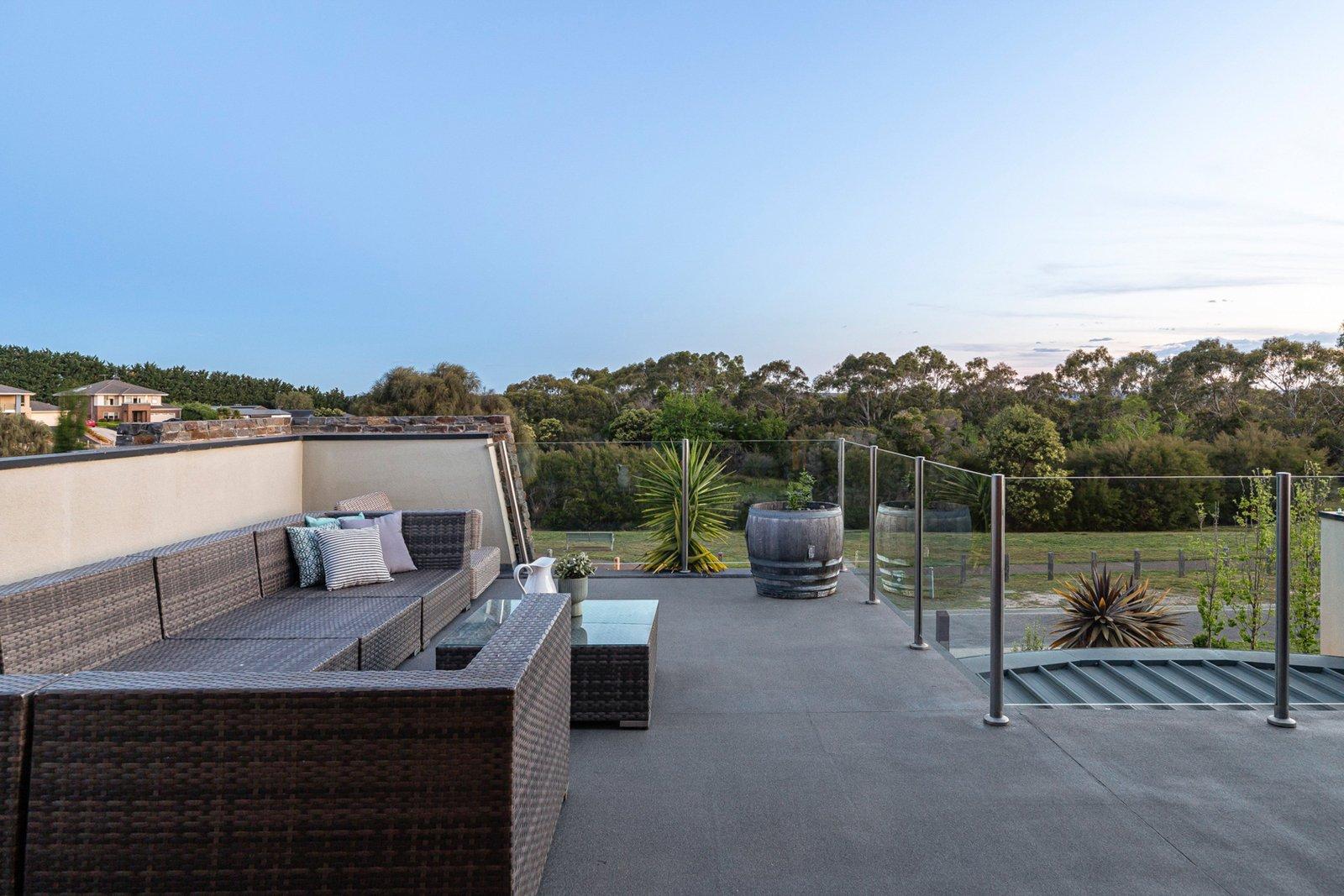 4 Lakeview Grove, Mornington, 3931