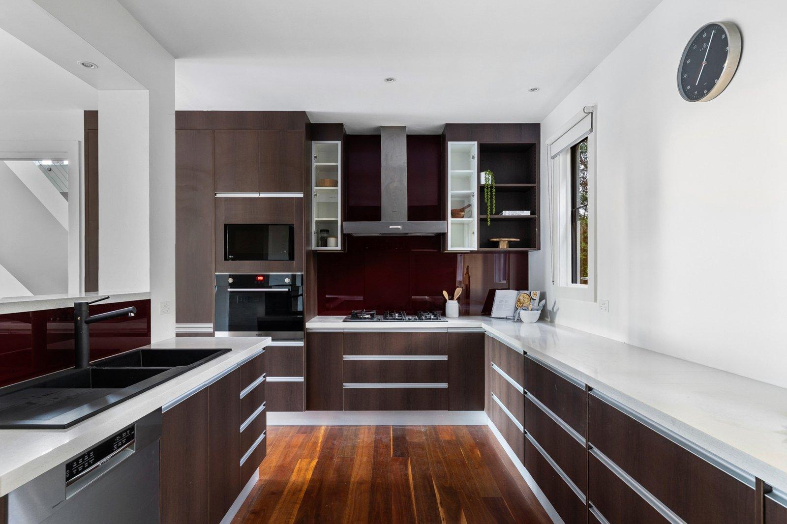 4 Lakeview Grove, Mornington, 3931