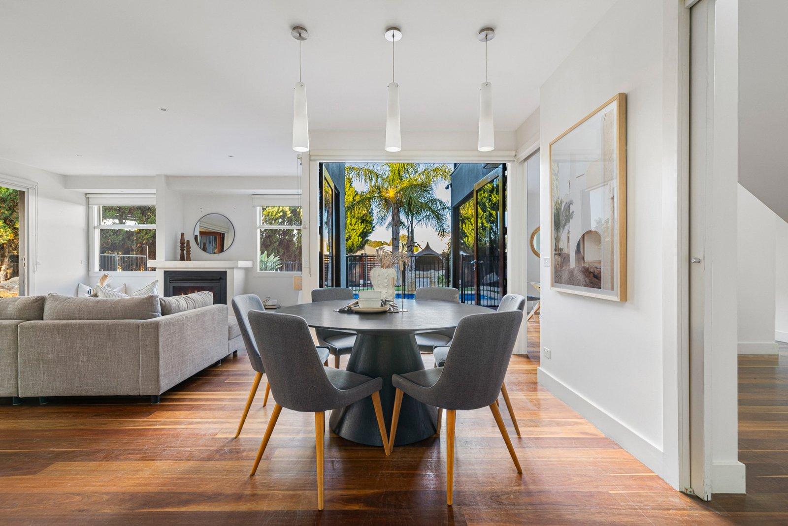 4 Lakeview Grove, Mornington, 3931