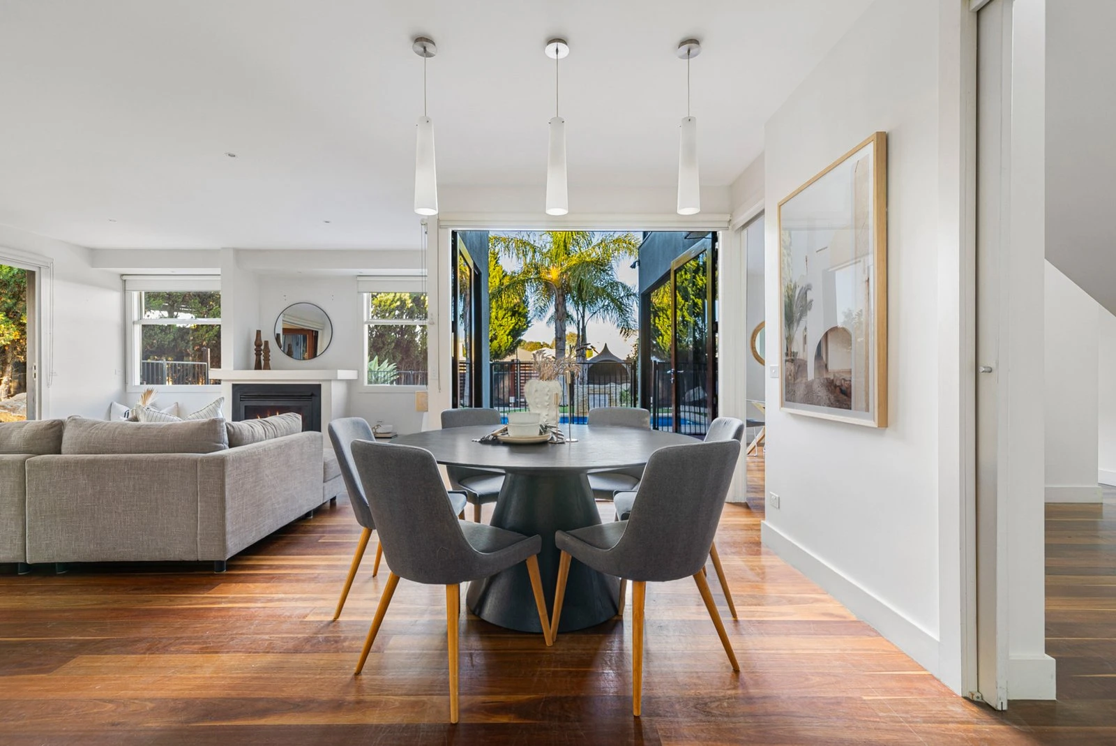 4 Lakeview Grove, Mornington, 3931
