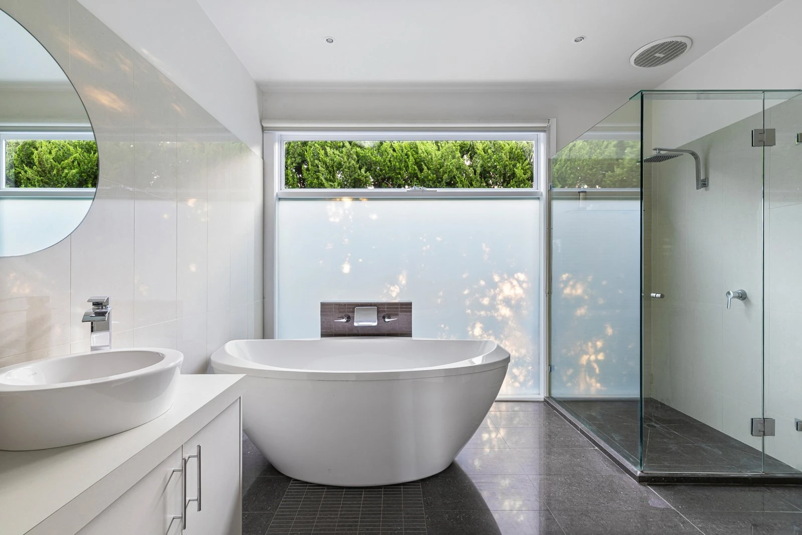 4 Lakeview Grove, Mornington, 3931