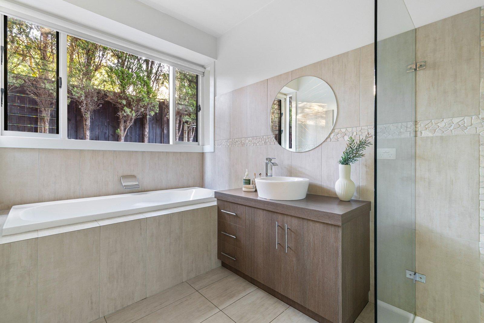 4 Lakeview Grove, Mornington, 3931