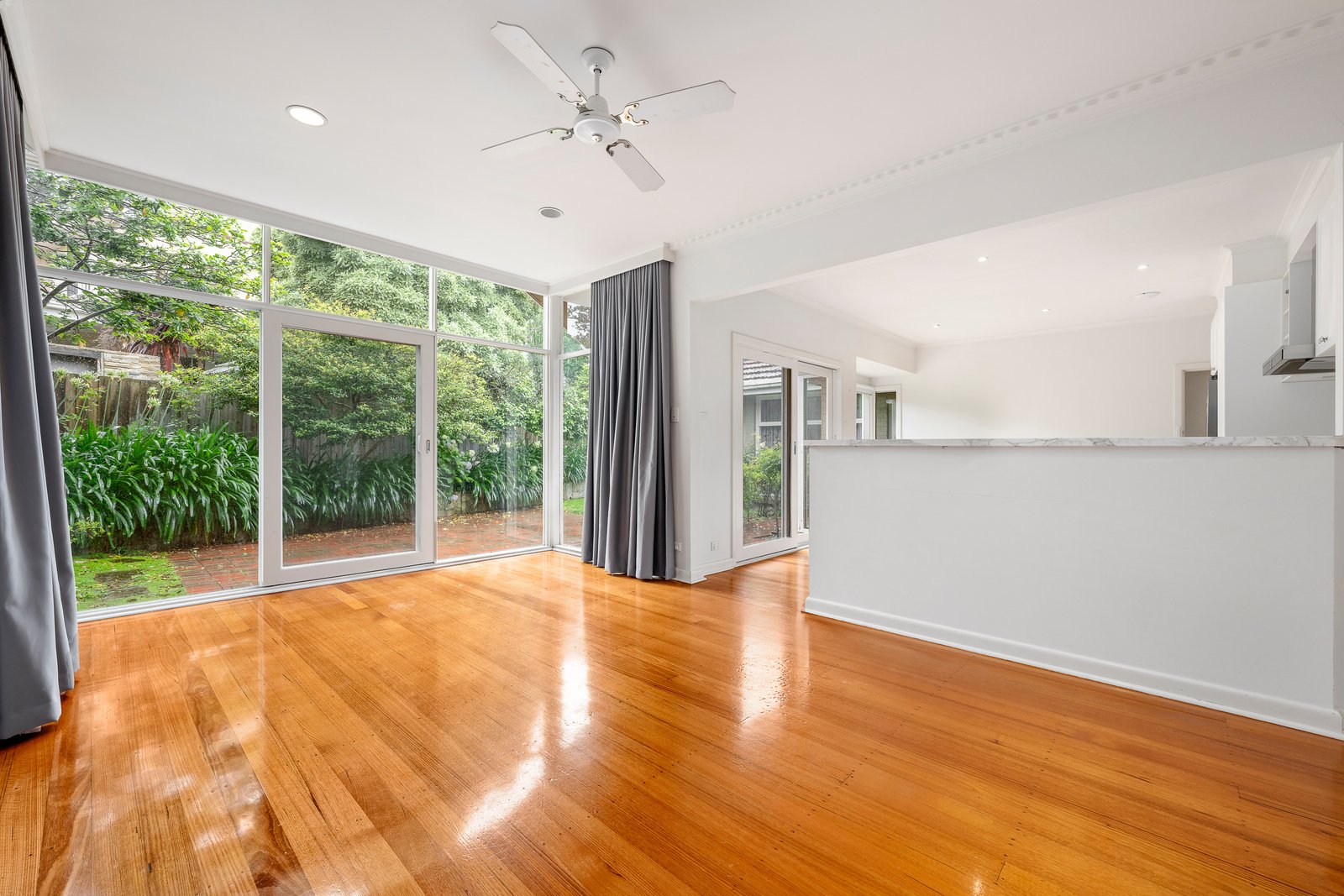 4 Lenne Court, Camberwell, Vic