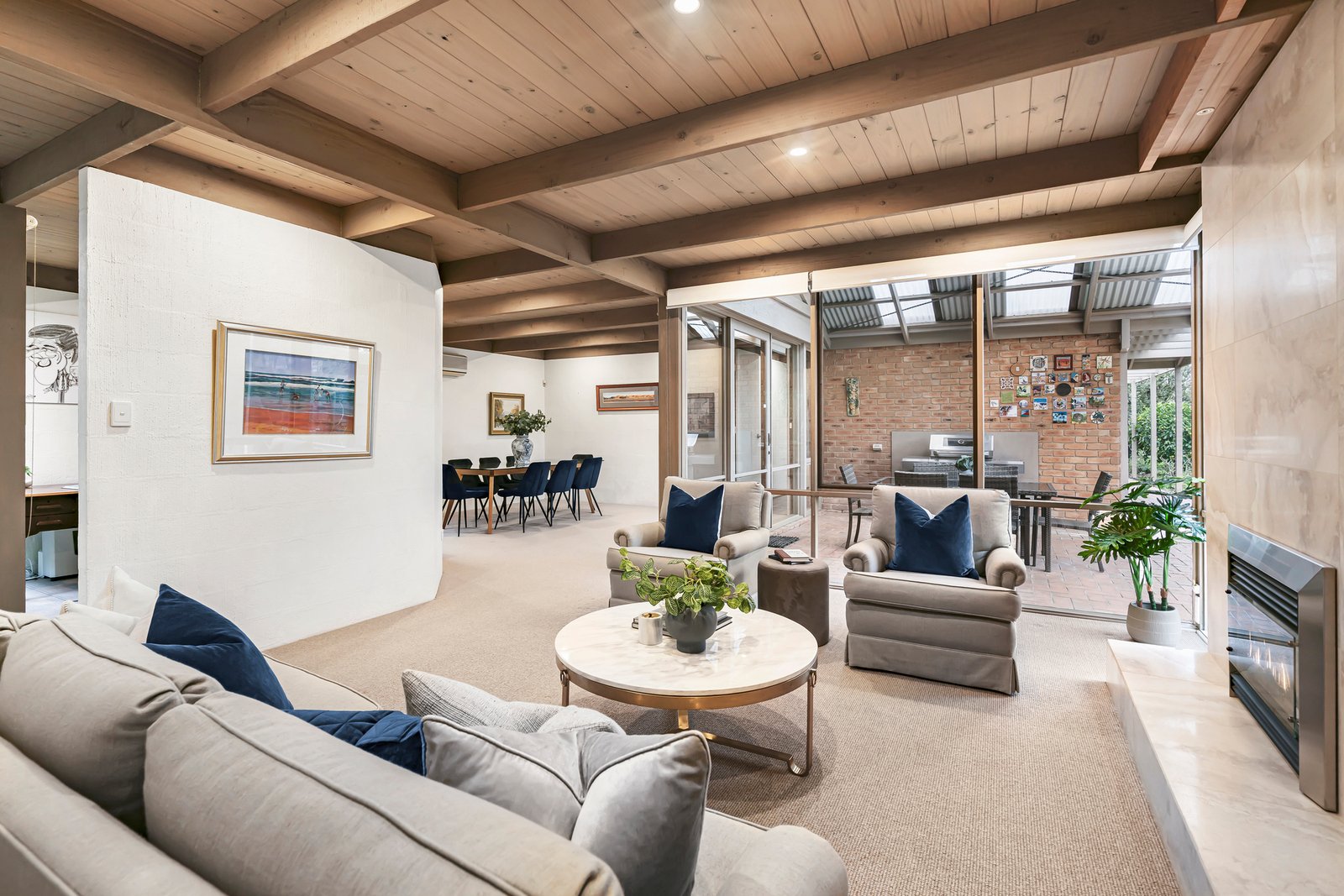 4 Loch Street, Surrey Hills, 3127