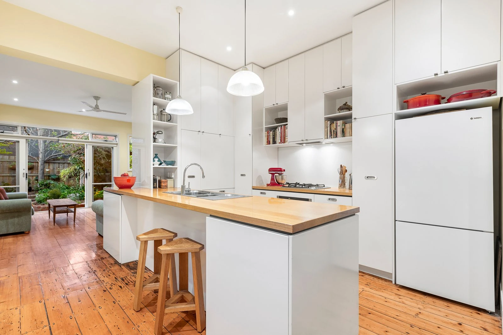 4 Milton Street, Elwood, 3184