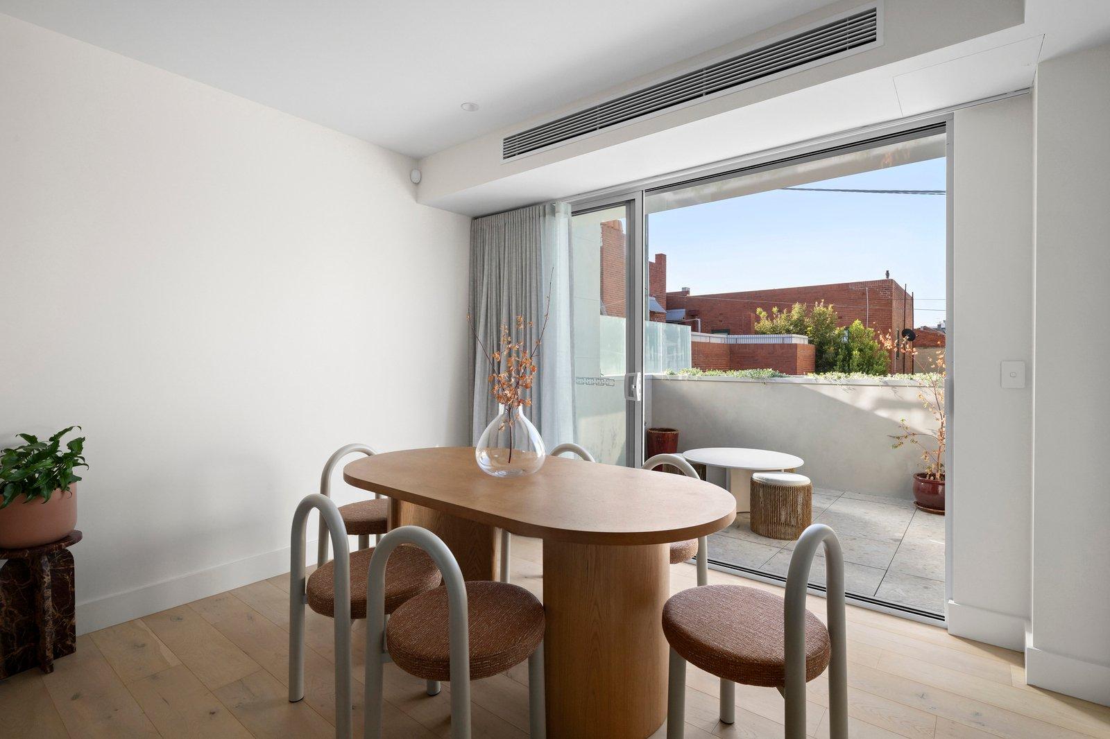 4 Napier Place, South Melbourne, 3205