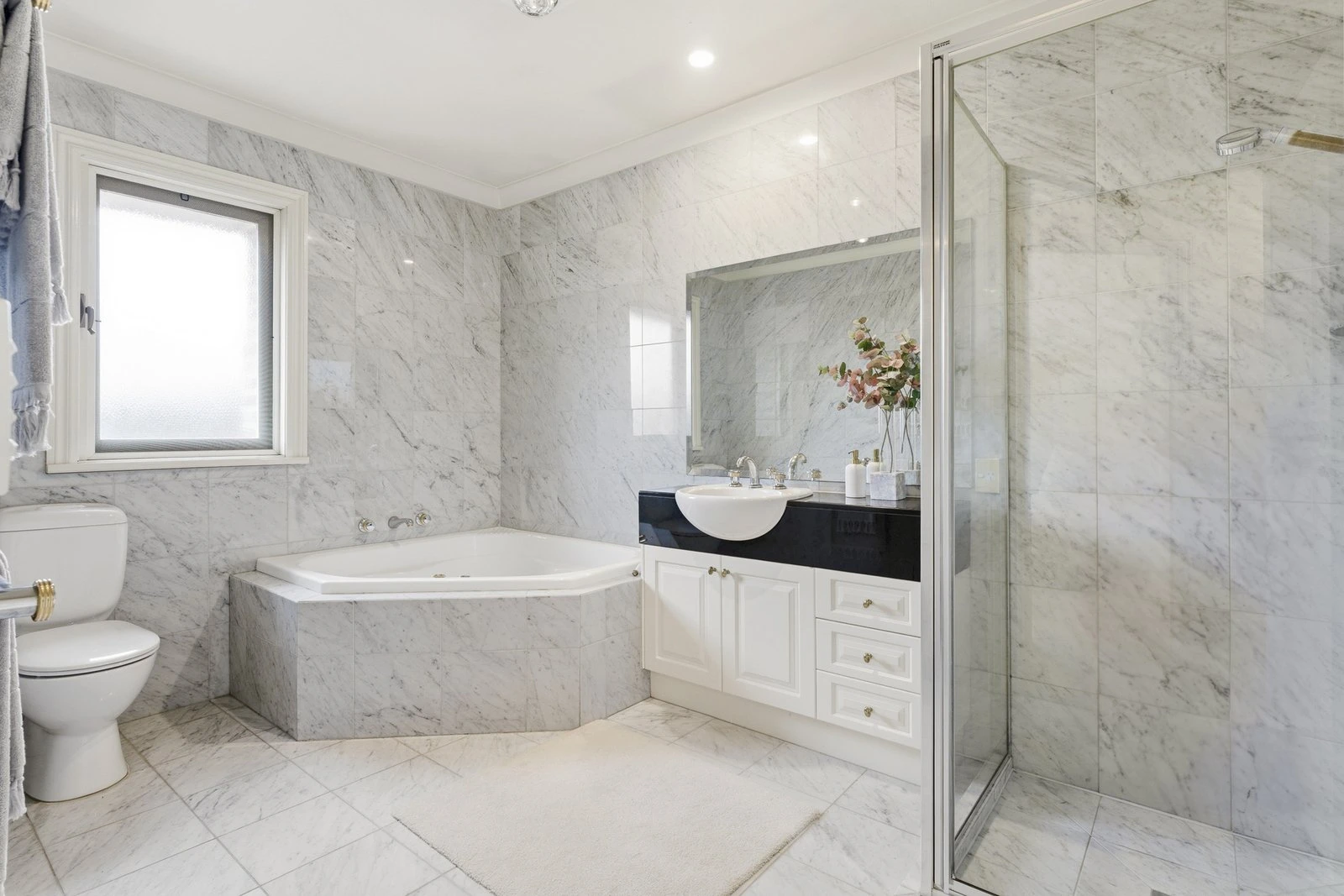 4 Newman Morris Place, Kew, 3101