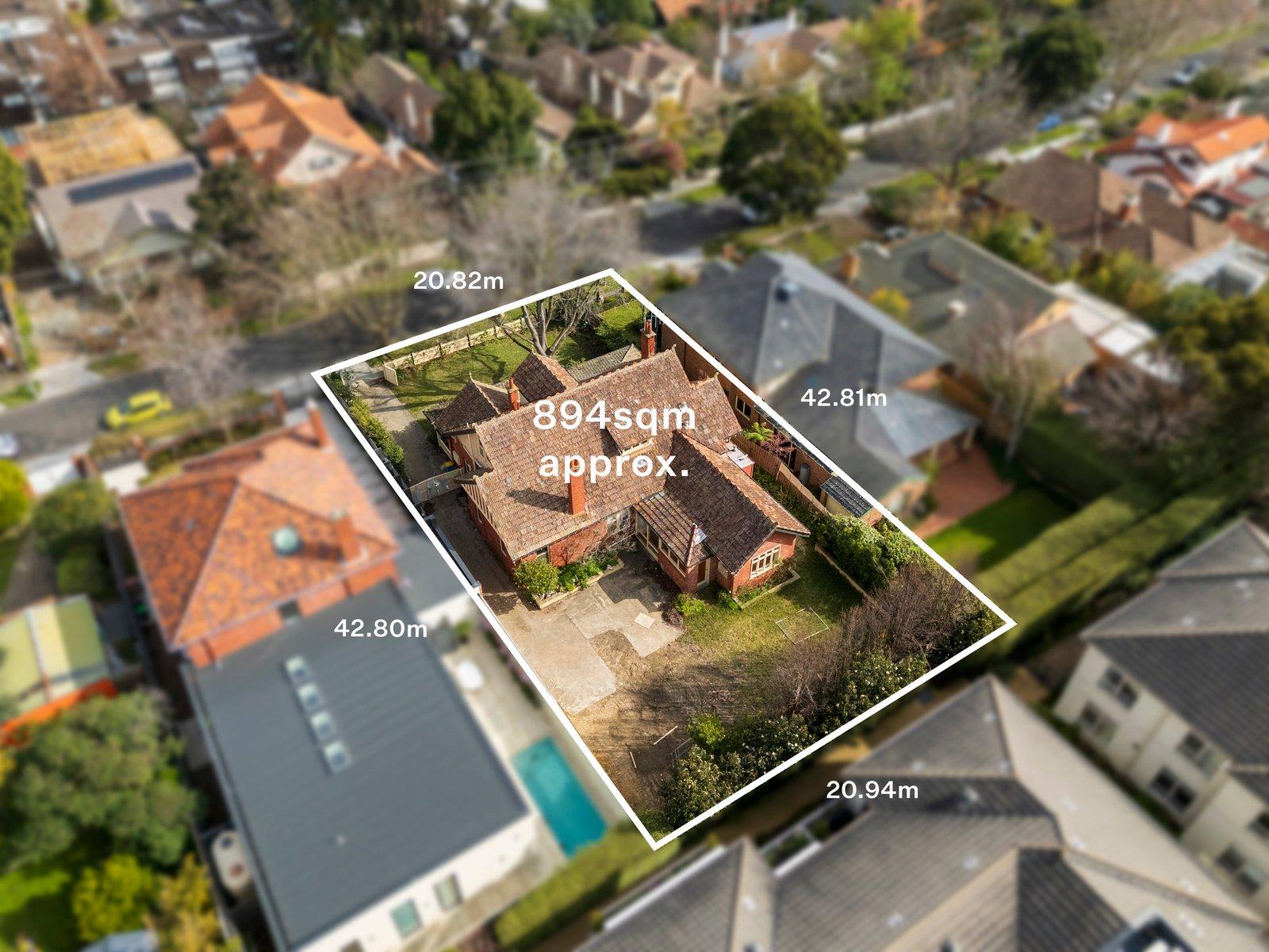 4 Parlington Street, Canterbury, 3126