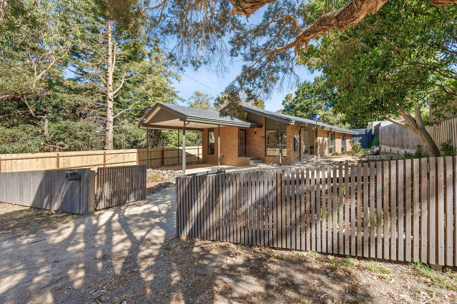 4 Ti Tree Lane, Mount Eliza, 3930