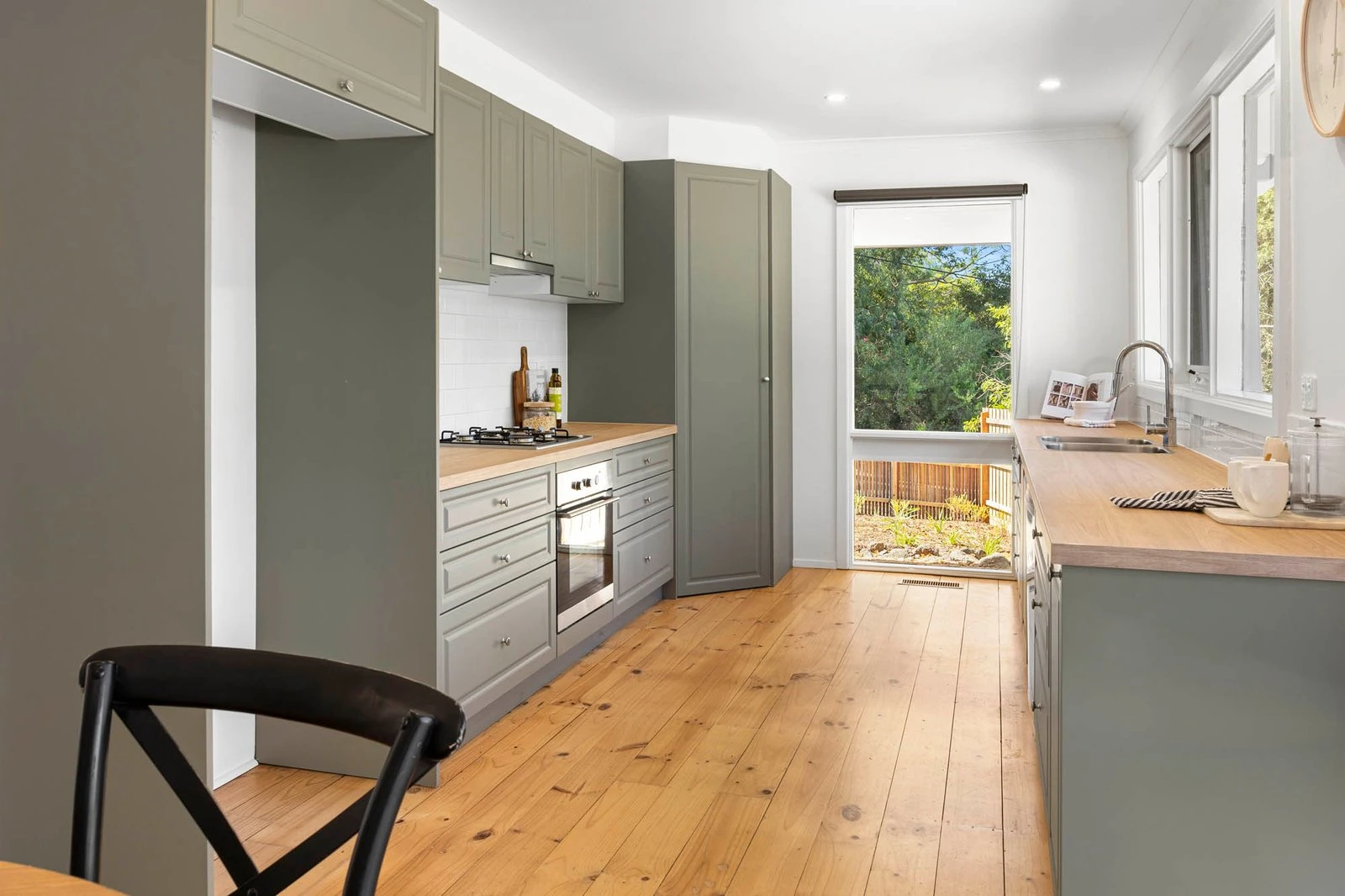 4 Ti Tree Lane, Mount Eliza, 3930