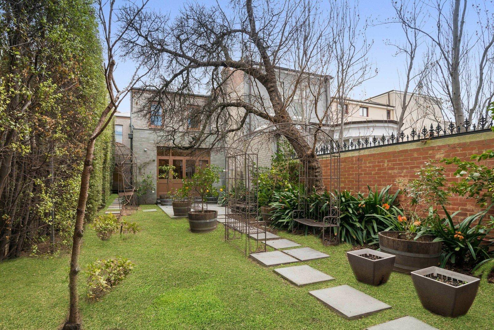 40 The Avenue, Parkville, 3052