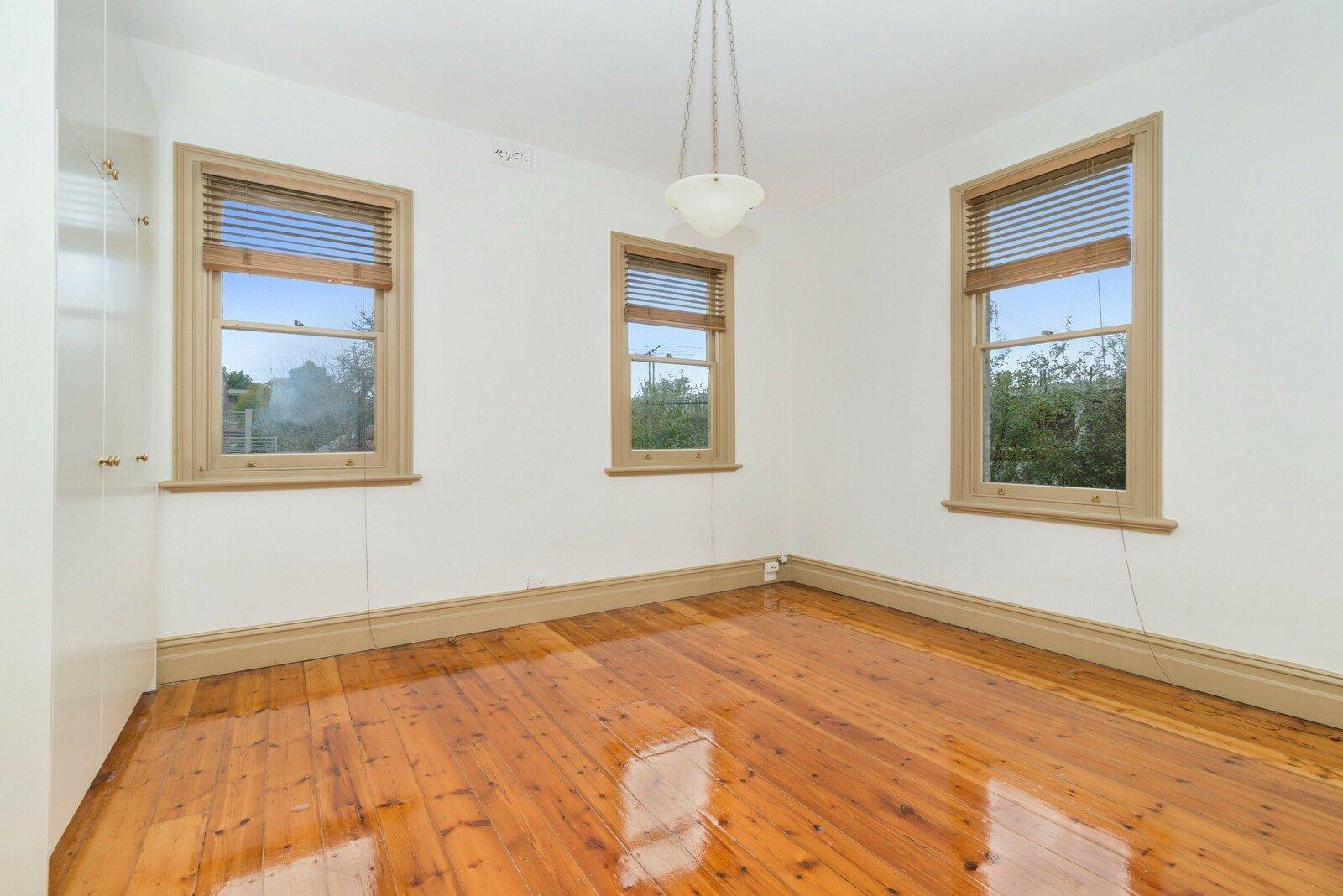 40 The Avenue, Parkville, 3052