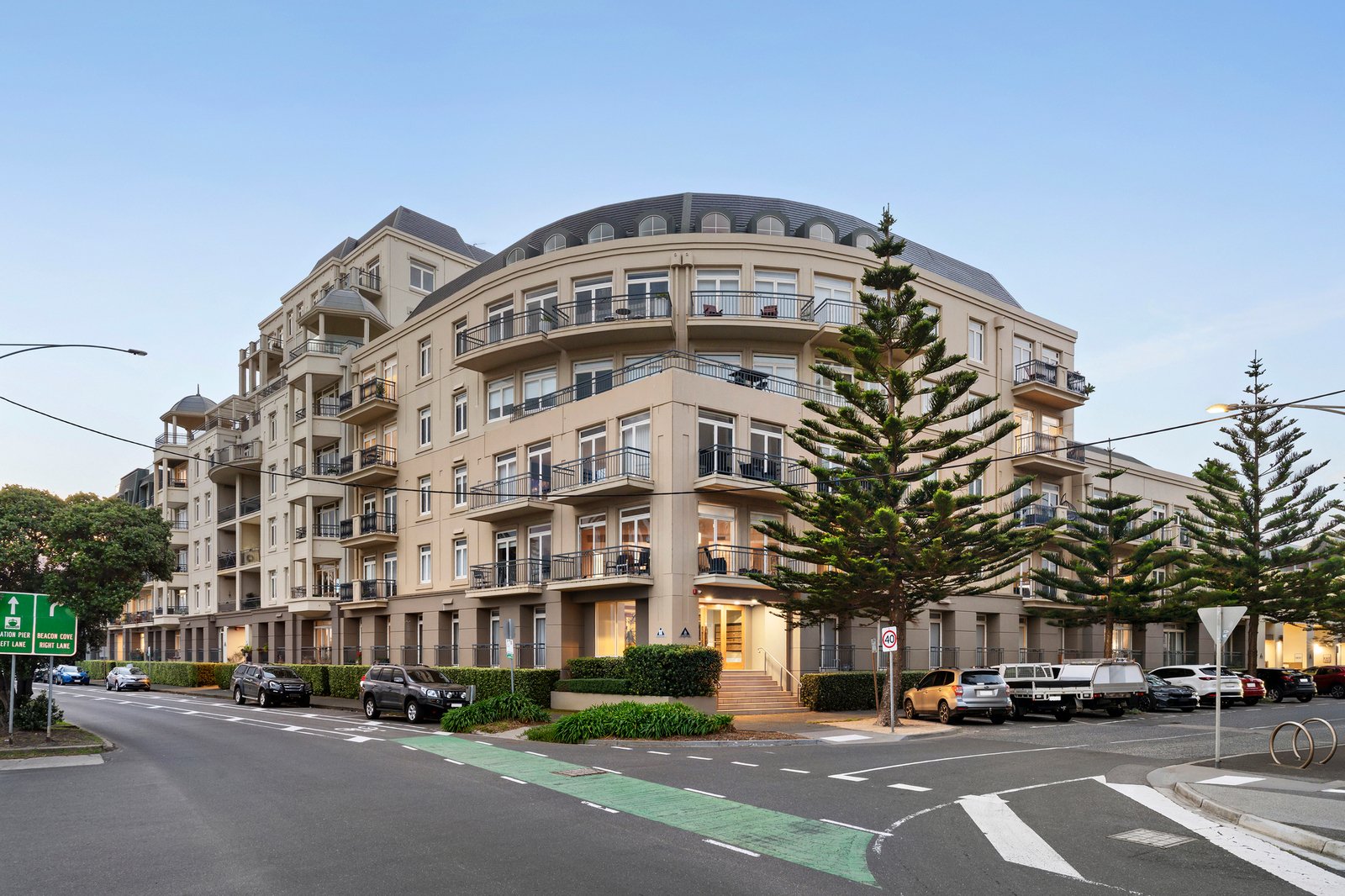 404/88 Beach Street, Port Melbourne, 3207