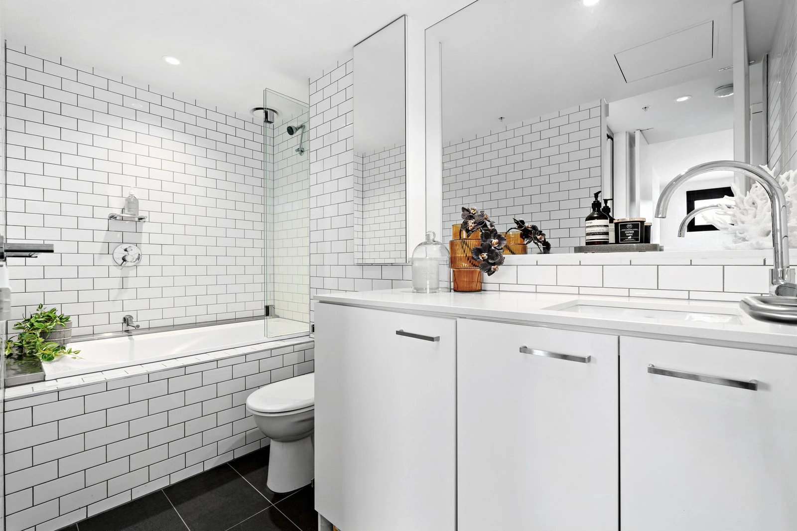 406/81 Asling Street, Brighton, 3186