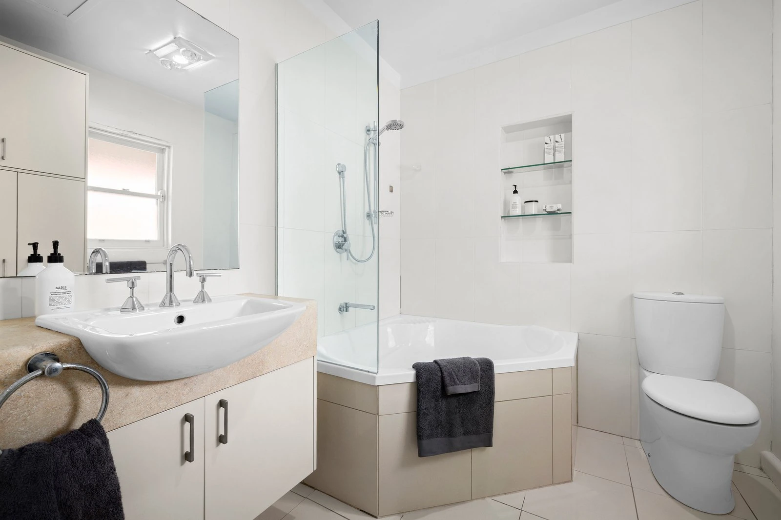 40/78 Queens Road, Melbourne, 3004