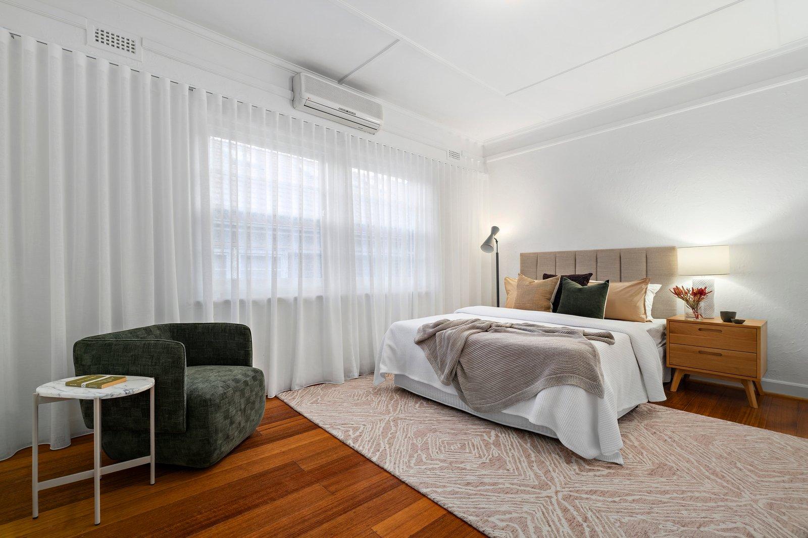 4/1 Garden Court, Elwood, 3184