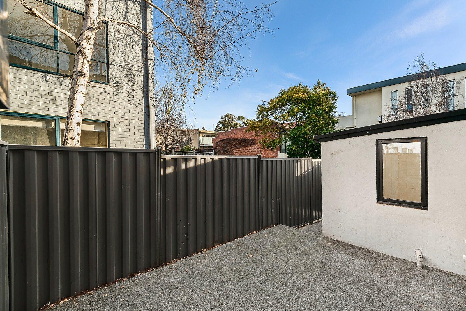 4/13 Lewisham Road, Prahran, 3181
