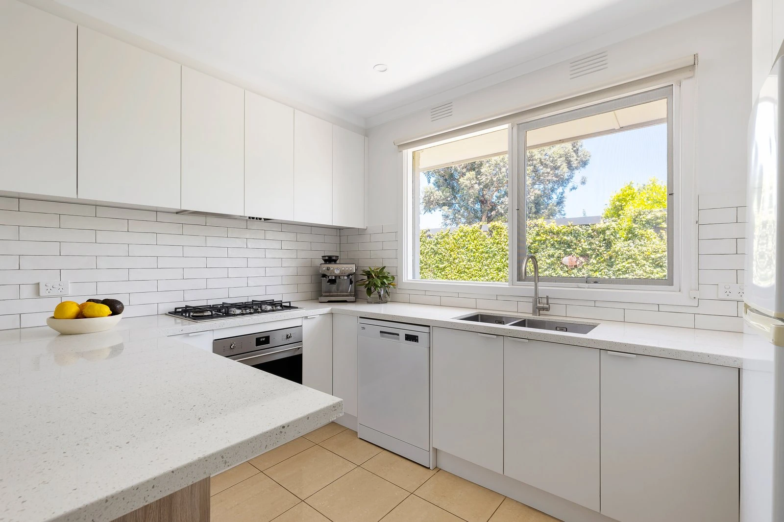 4/14 Tollington Avenue, Malvern East, 3145