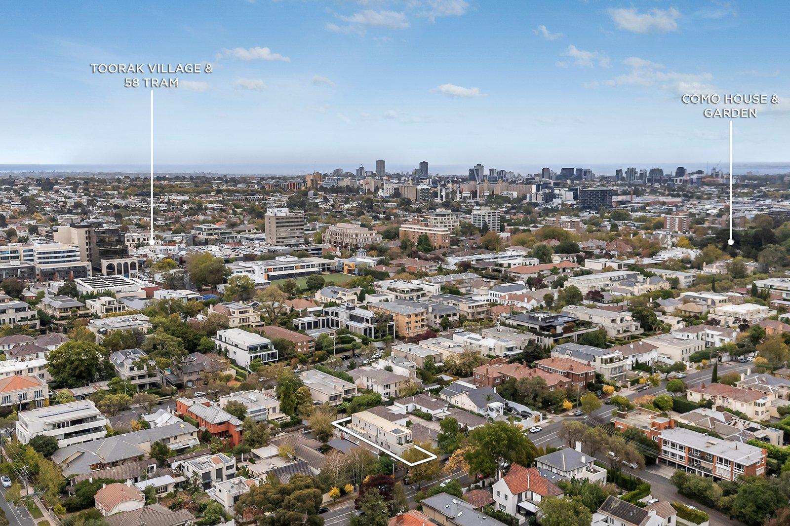 42 Bruce Street, Toorak, 3142