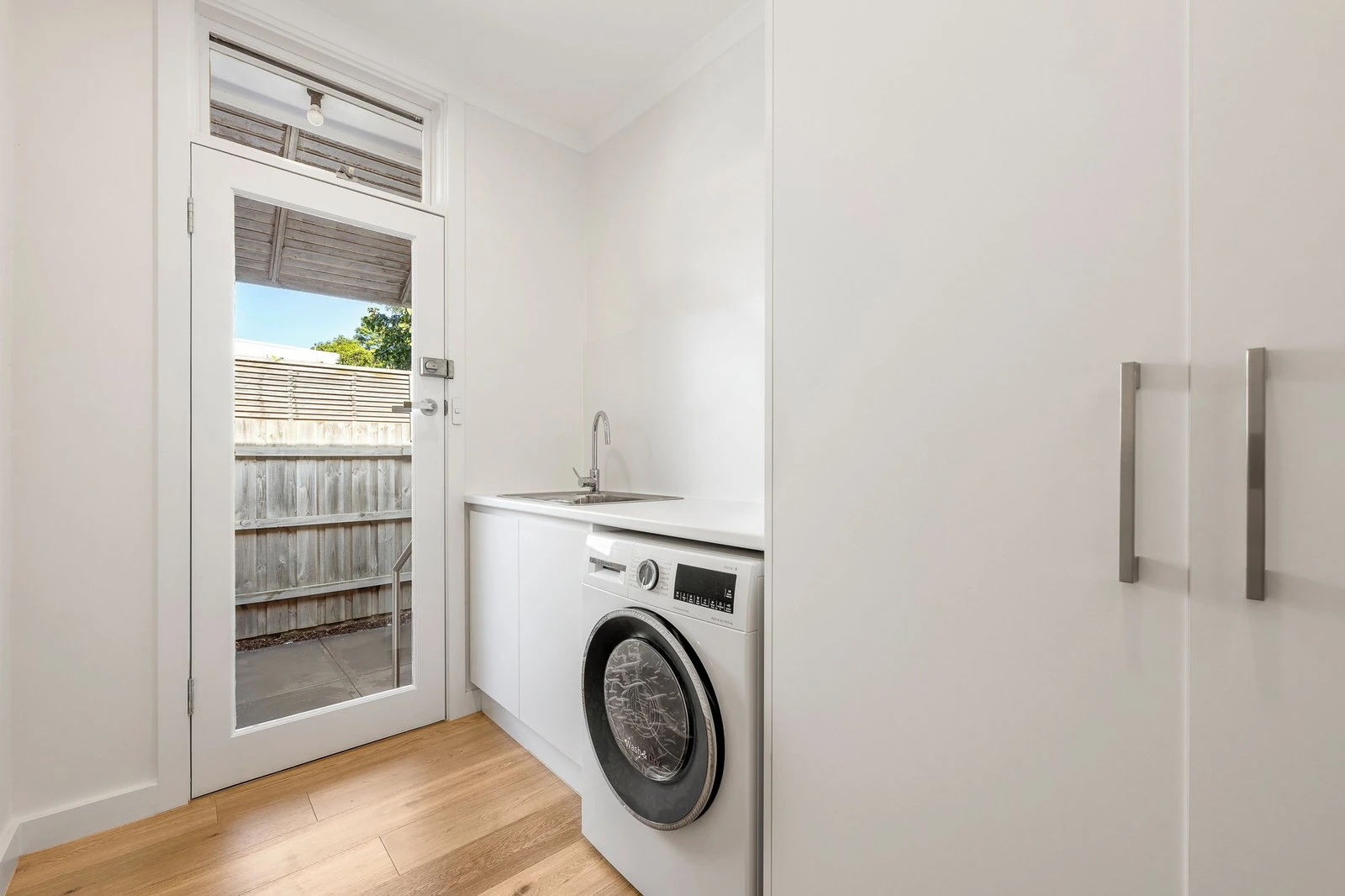 4/2 Haldane Street, Beaumaris, 3193
