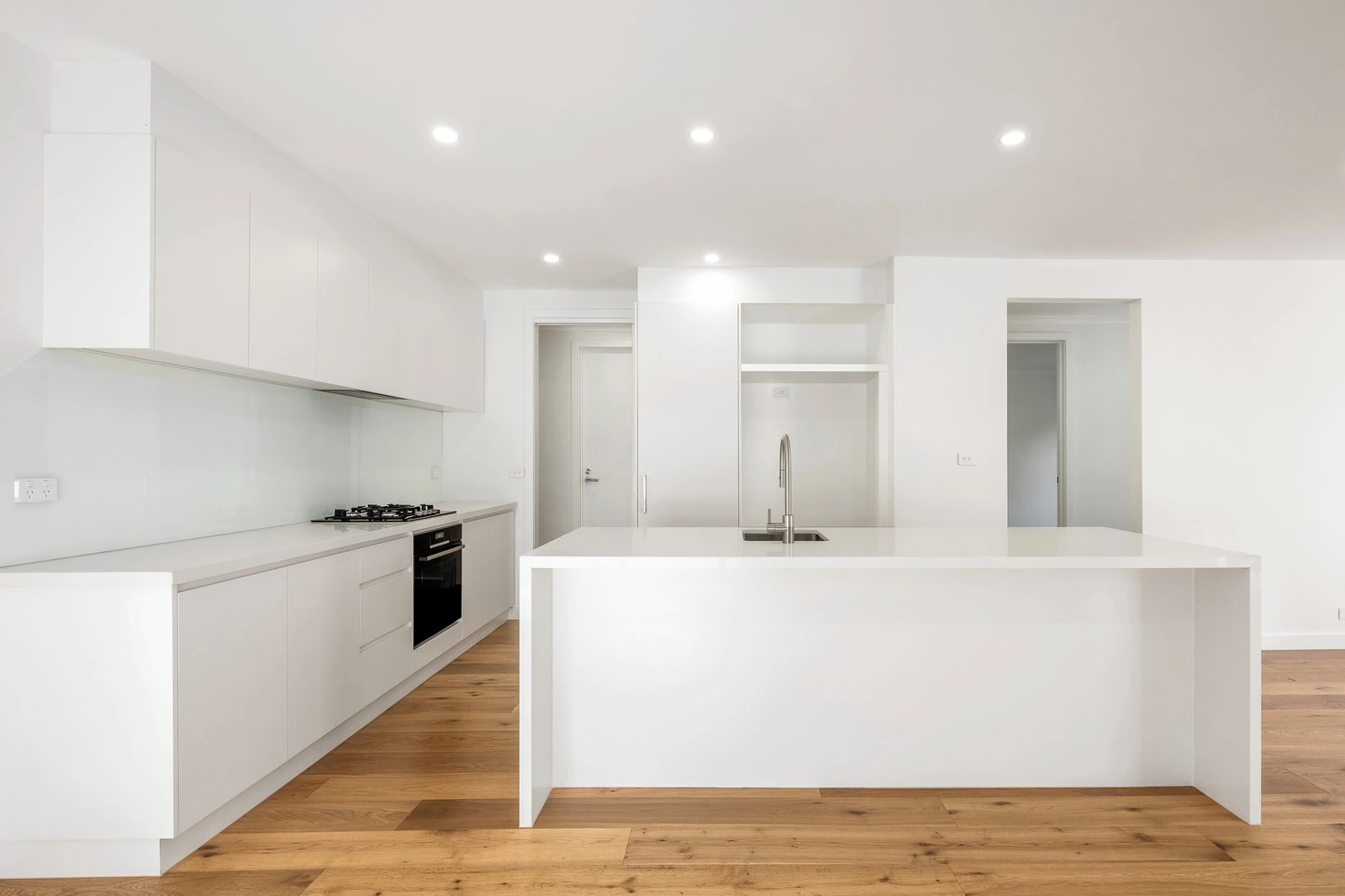 4/2 Haldane Street, Beaumaris, 3193