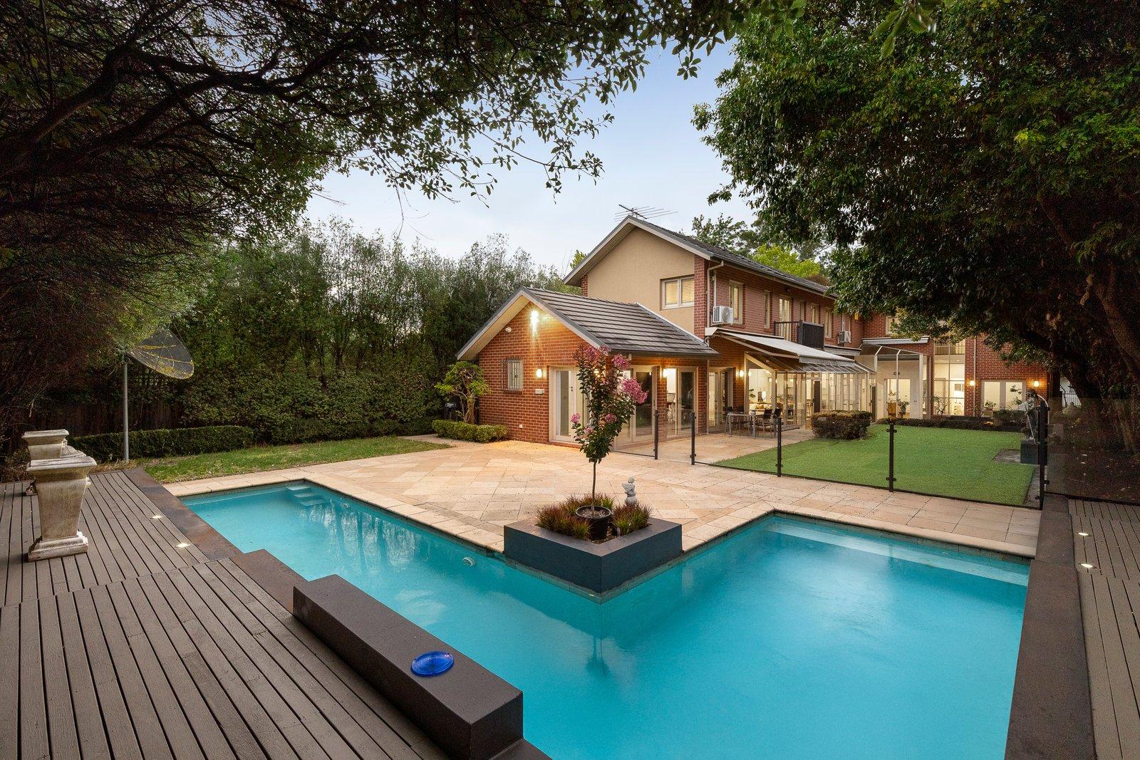 42 Parlington Street, Canterbury, Vic