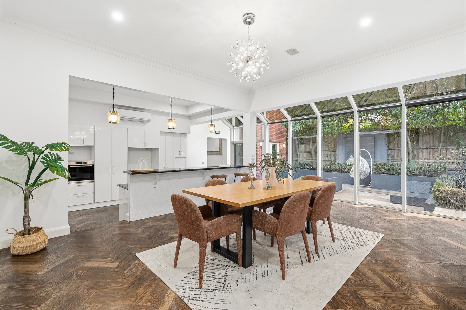 42 Parlington Street, Canterbury, Vic