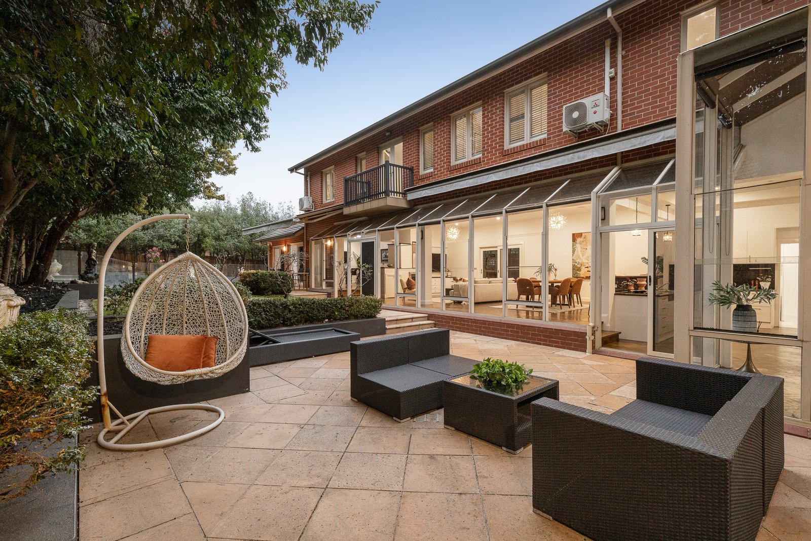 42 Parlington Street, Canterbury, Vic