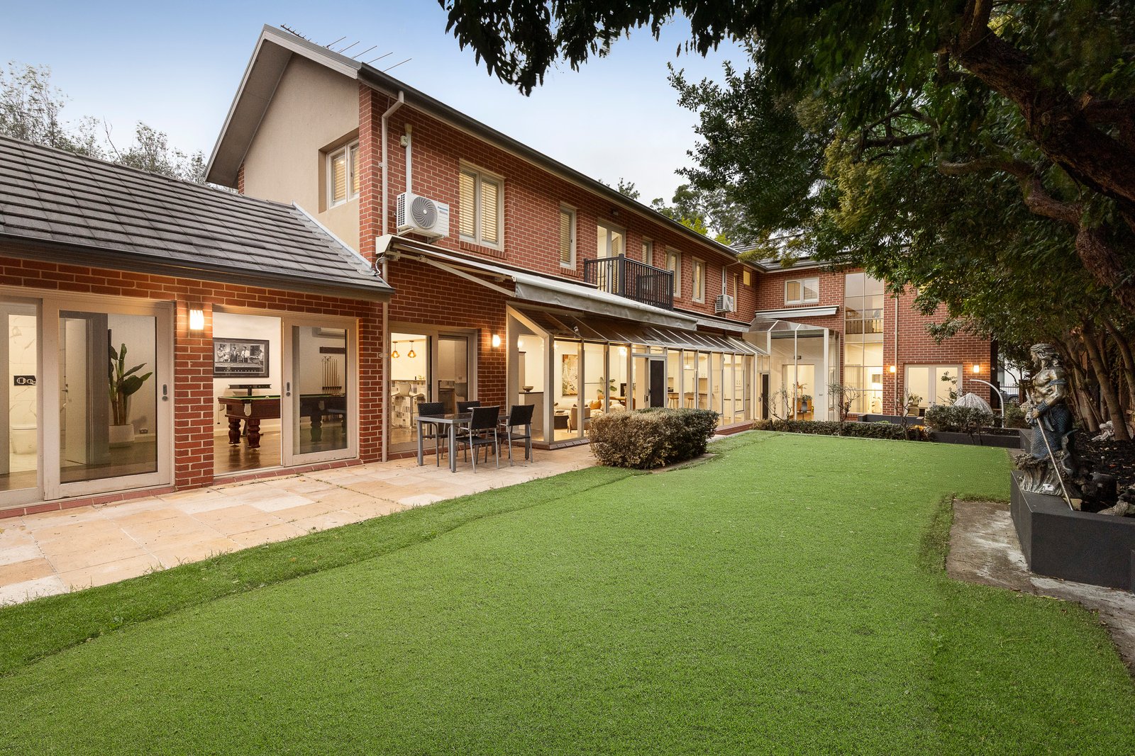 42 Parlington Street, Canterbury, Vic