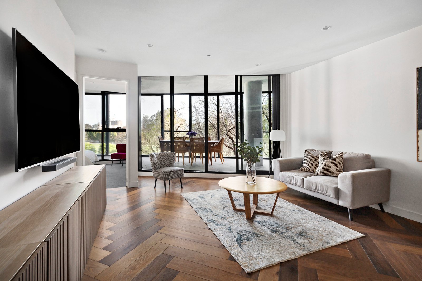 423/555 St Kilda Road, Melbourne, 3004