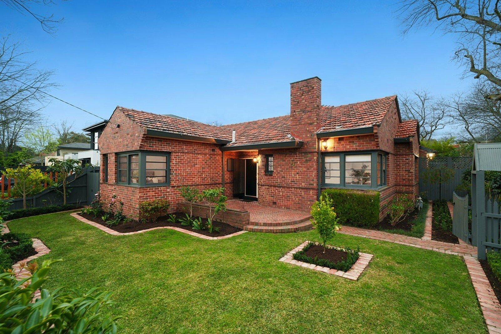 43 Albion Road, Glen Iris, 3146