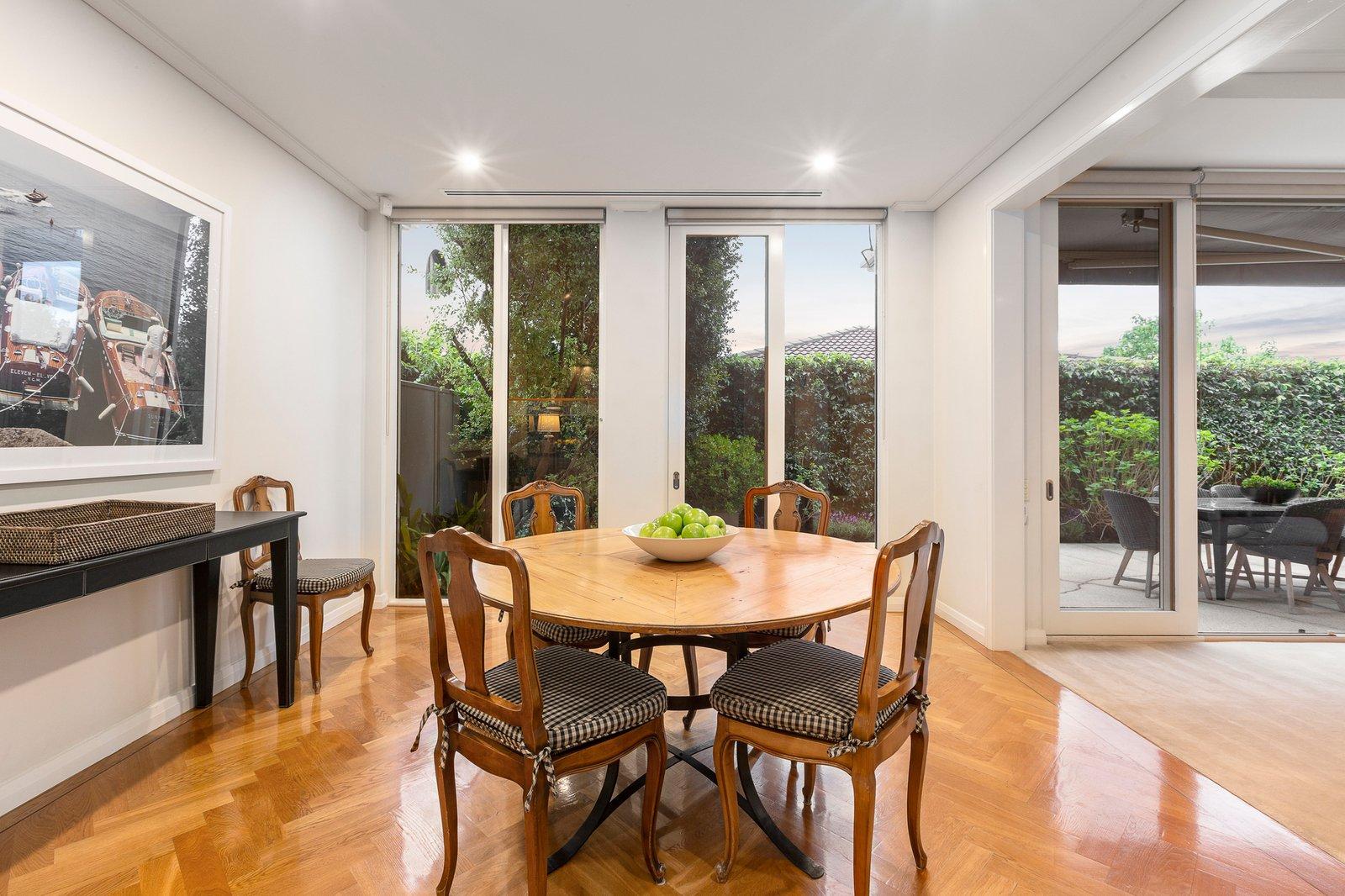 4/3 Washington Street, Toorak, 3142
