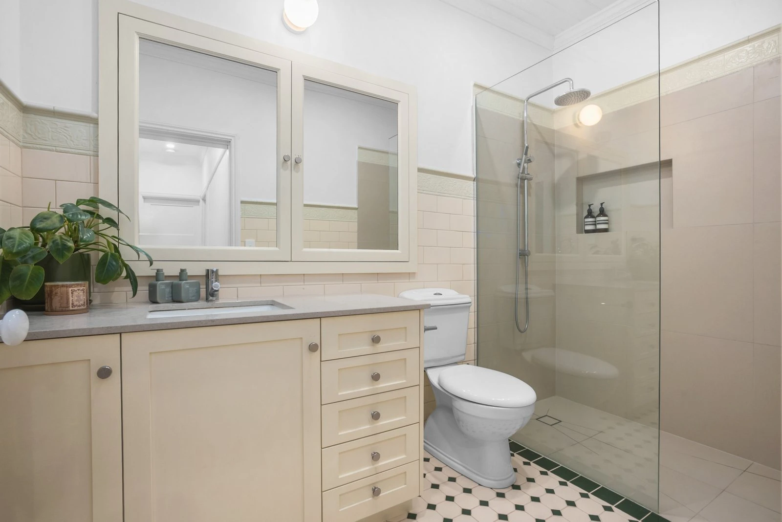 44 Barkly Street, Mordialloc, 3195