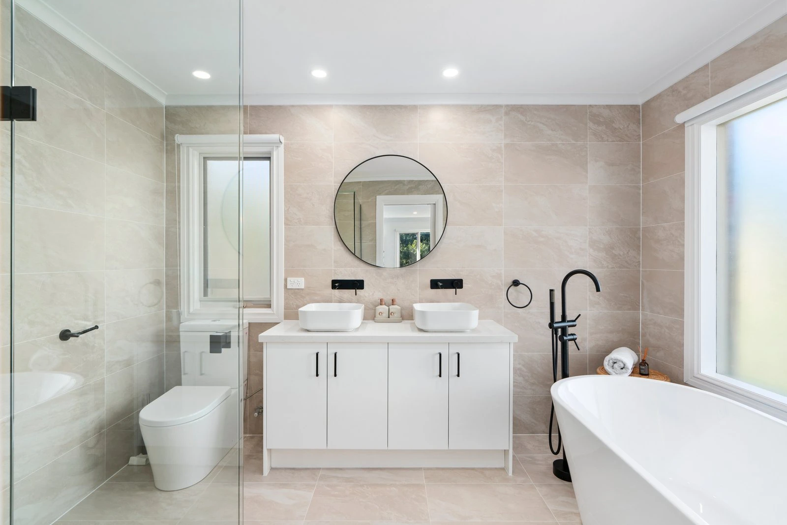 44 Grosvenor Parade, Balwyn, 3103