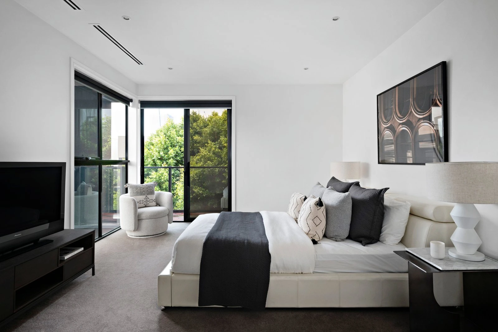 45 South Wharf Drive, Docklands, 3008