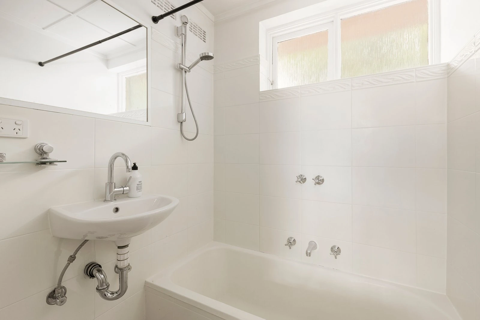 4/52 Grange Road, Toorak, 3142