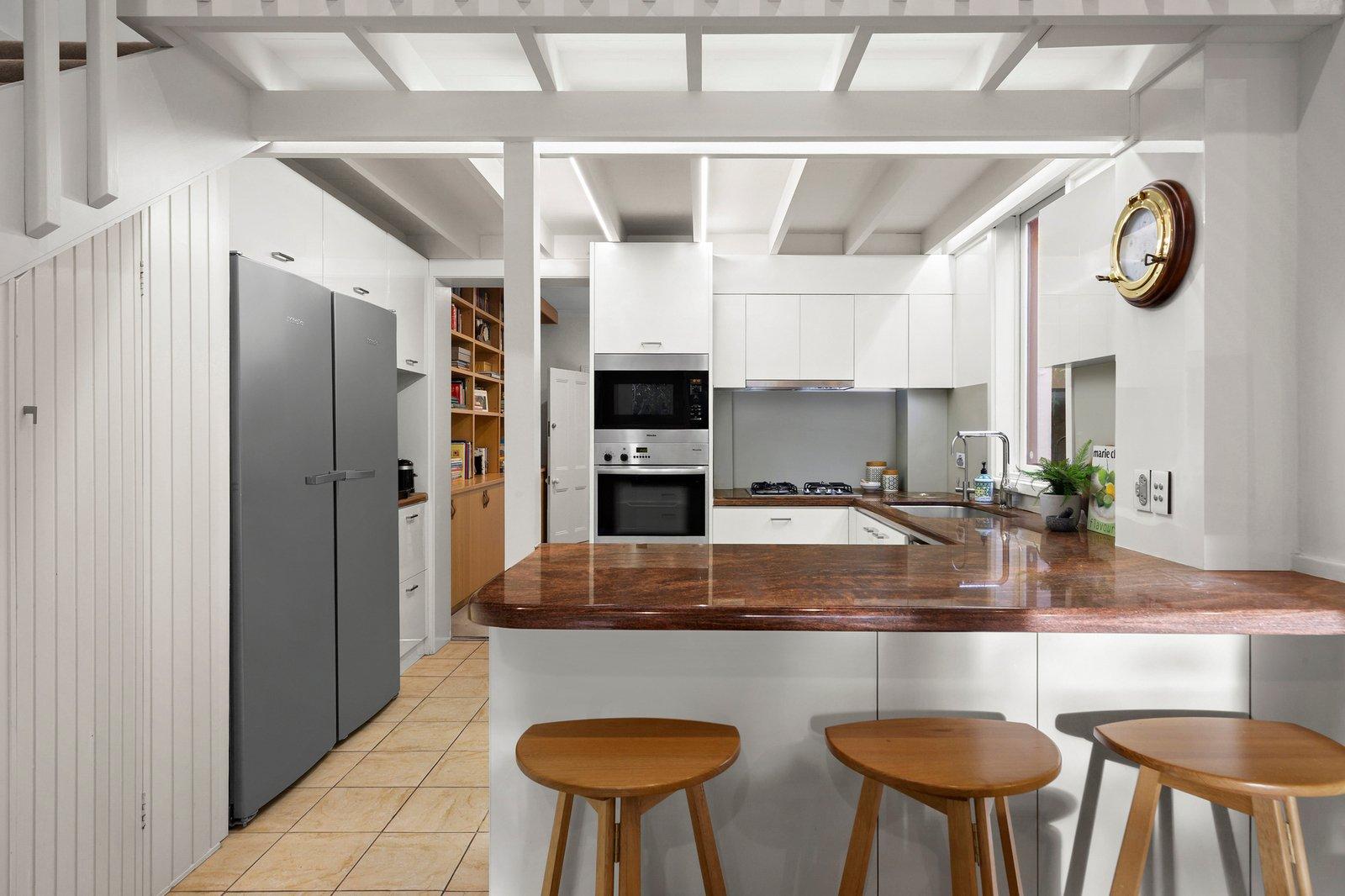 48 Howe Crescent, South Melbourne, 3205