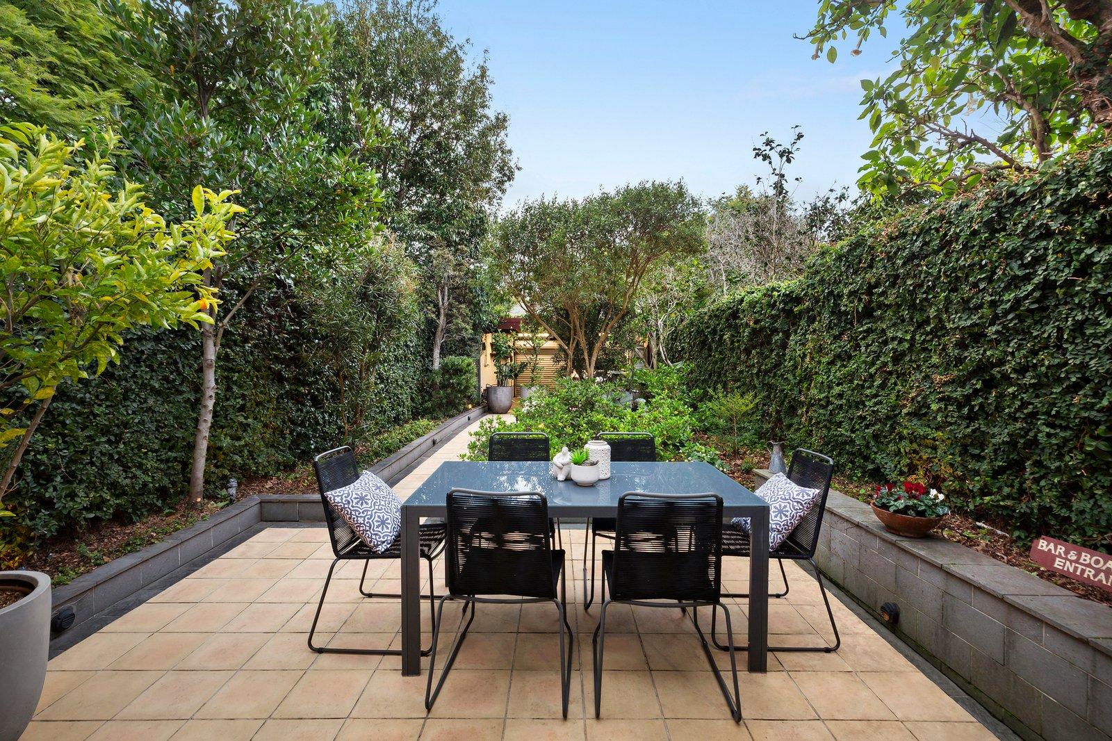 48 Howe Crescent, South Melbourne, 3205