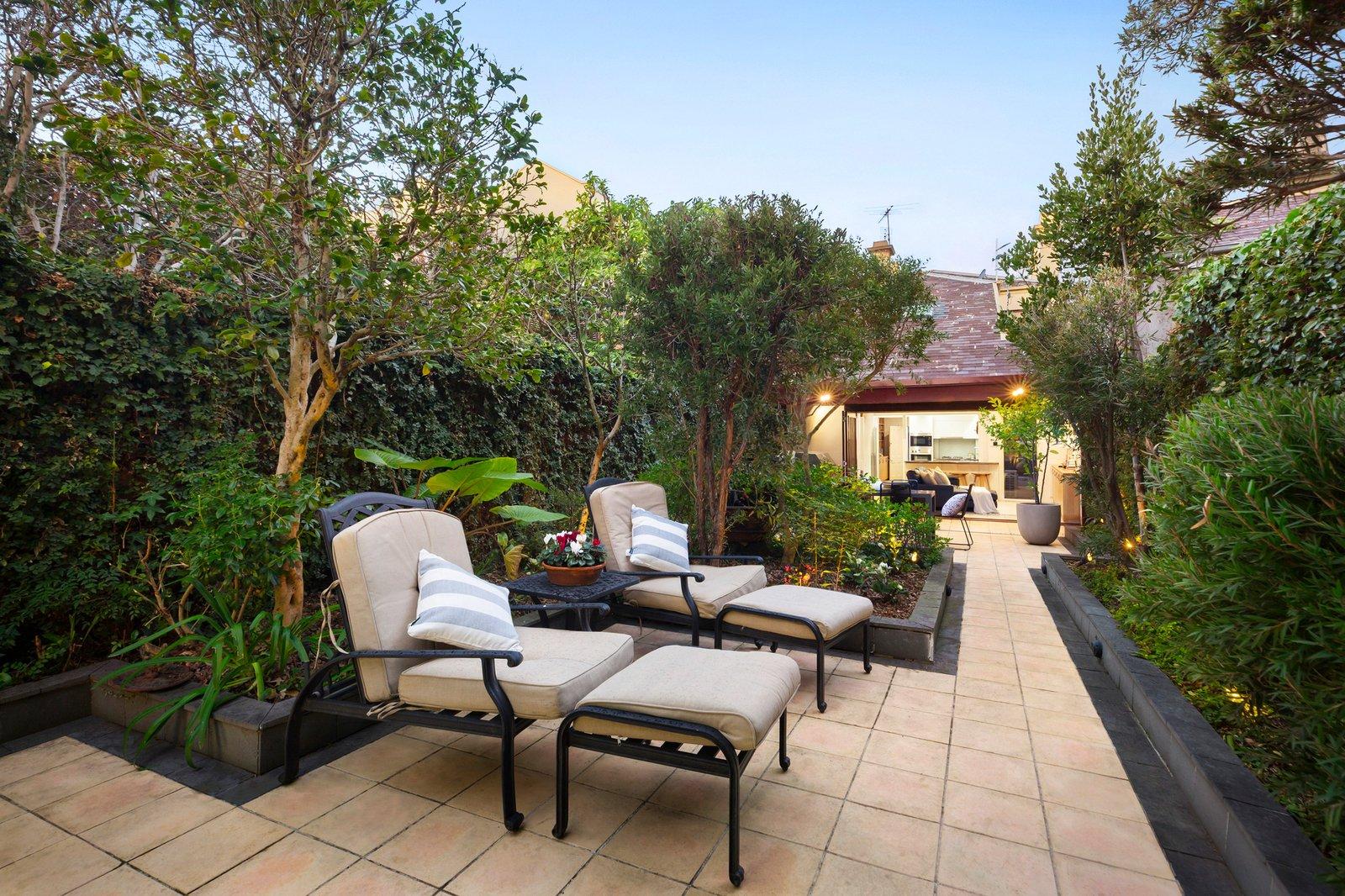48 Howe Crescent, South Melbourne, 3205